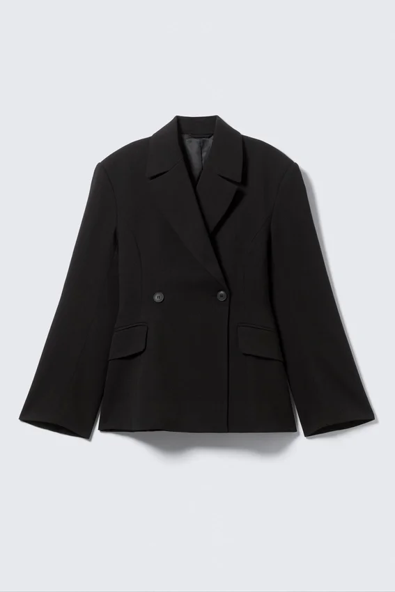 Taillierter Zweireiher-Blazer – Schwarz Taillierter Zweireiher-Blazer – Schwarz