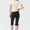 Tailored Capri-Hose mit niedriger Leibhöhe – Schwarz Tailored Capri-Hose mit niedriger Leibhöhe – Schwarz