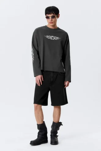 Tolles, kastenförmiges Langarmshirt mit Print – Dunkelgrau – Air Flame Tolles, kastenförmiges Langarmshirt mit Print – Dunkelgrau – Air Flame