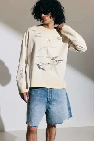 Tolles, kastenförmiges Langarmshirt mit Print – Light Dusty Mole – Sketch Tolles, kastenförmiges Langarmshirt mit Print – Light Dusty Mole – Sketch