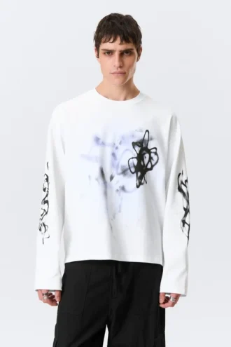 Tolles, kastenförmiges Langarmshirt mit Print – Weiß – Airways Tolles, kastenförmiges Langarmshirt mit Print – Weiß – Airways