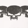 Tolles, kastenförmiges Langarmshirt mit Print – Weiß – Totenkopf-Flamme Tolles, kastenförmiges Langarmshirt mit Print – Weiß – Totenkopf-Flamme
