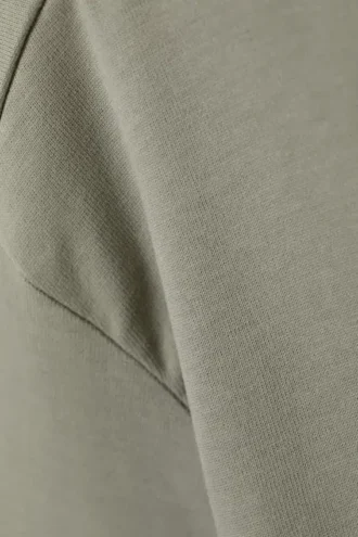 Tolles T-Shirt aus schwerem Stoff – Staubiges Khaki-Grün