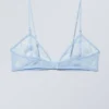 Transparenter Spitzen-Triangel-BH – Hellblau Transparenter Spitzen-Triangel-BH – Hellblau