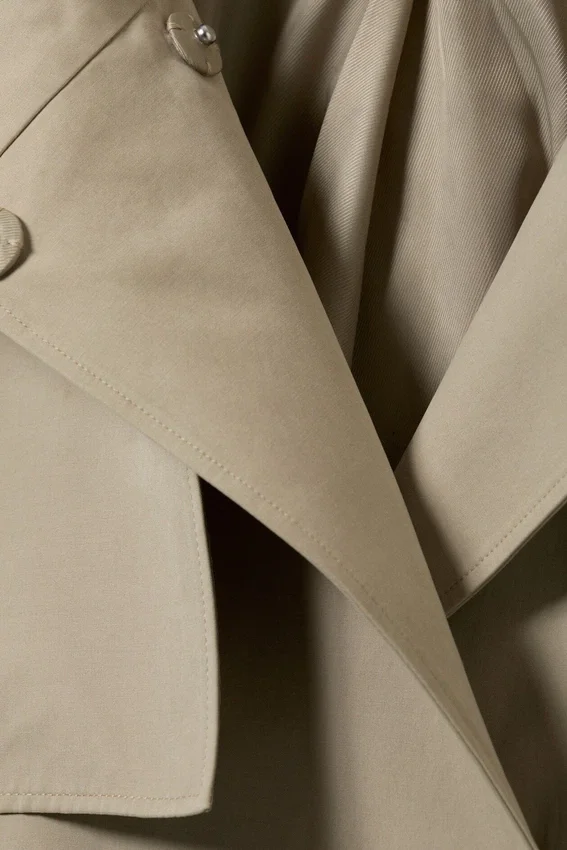 Trenchcoat in lockerer Passform mit Trichterkragen – Beige Trenchcoat in lockerer Passform mit Trichterkragen – Beige
