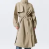 Trenchcoat in lockerer Passform mit Trichterkragen – Beige Trenchcoat in lockerer Passform mit Trichterkragen – Beige
