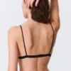 Triangel-BH aus gewellter Spitze – Schwarz Triangel-BH aus gewellter Spitze – Schwarz
