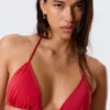 Triangel-Bikini-Oberteil zum Binden – Leuchtend Rot Triangel-Bikini-Oberteil zum Binden – Leuchtend Rot