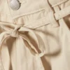 Twill-Hose mit niedriger Taille und lockerer Passform – Hellbeige
