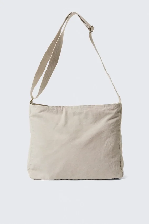 Unisex-Canvas-Umhängetasche – Light Mole Unisex-Canvas-Umhängetasche – Light Mole