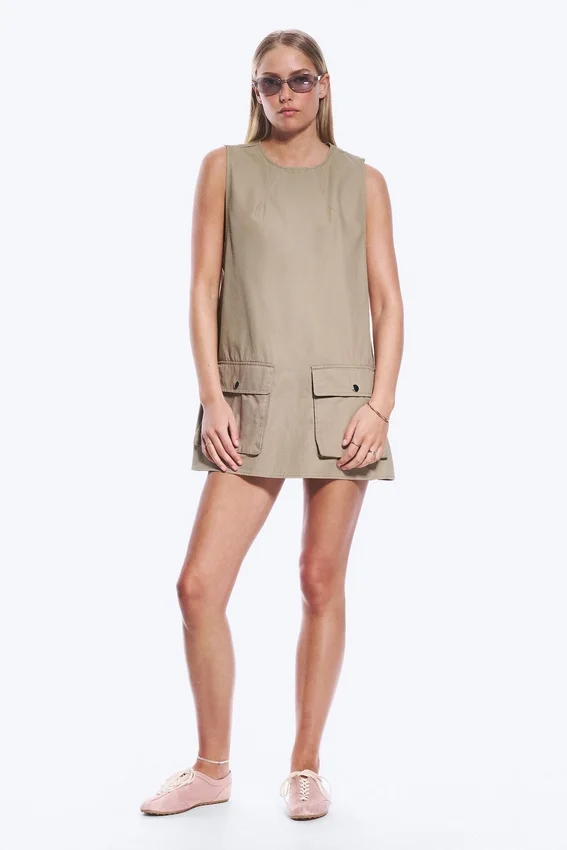 Utility-Minikleid aus Baumwoll-Canvas – Beige Utility-Minikleid aus Baumwoll-Canvas – Beige