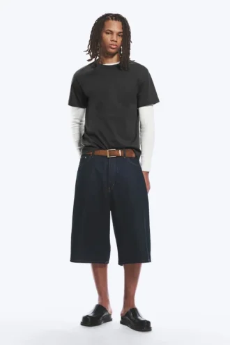 Void Mid Rise Loose Long Denim Shorts – Blue Rinse – Dunkelblau