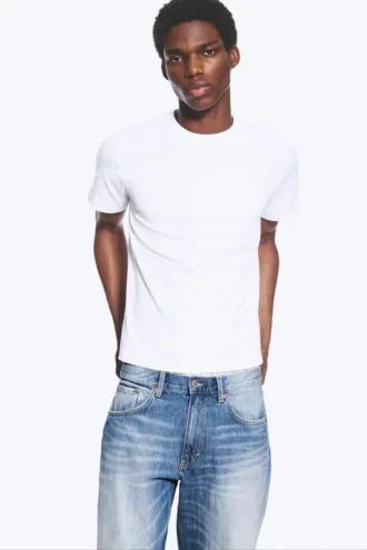 Vorgewaschenes Baumwoll-T-Shirt mit kurzen Ärmeln – Weiß Vorgewaschenes Baumwoll-T-Shirt mit kurzen Ärmeln – Weiß