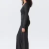 Weiche, tief sitzende Hose mit weitem Bein – gewaschenes Schwarz Weiche, tief sitzende Hose mit weitem Bein – gewaschenes Schwarz