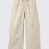 Weit geschnittene, gewaschene Ripstop-Hose – Hellbeige