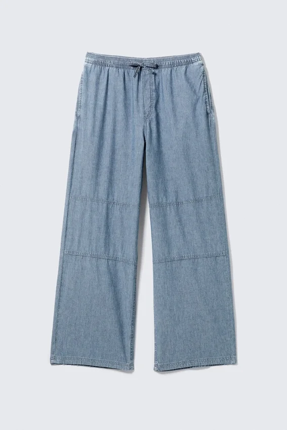 Weite Chambray-Hose – gewaschenes Blau Weite Chambray-Hose – gewaschenes Blau