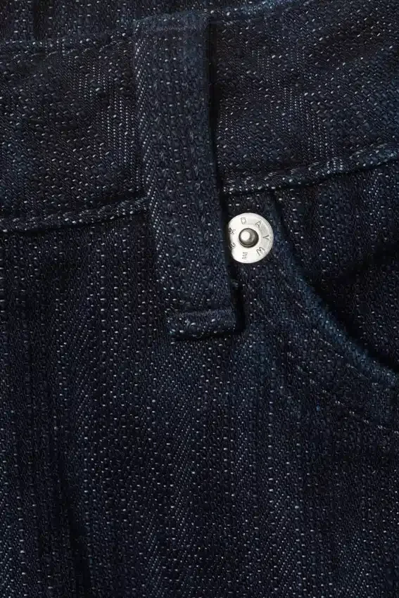 Weite Jeans mit mittlerer Leibhöhe und weitem Bein – Slub-Waschung – Dunkelblau Weite Jeans mit mittlerer Leibhöhe und weitem Bein – Slub-Waschung – Dunkelblau