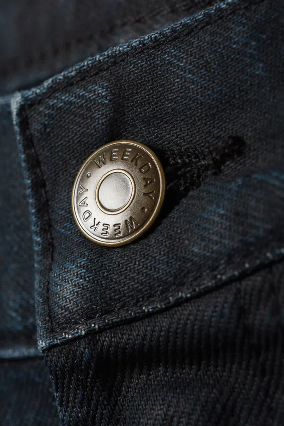 Weite Jeans mit normaler Taillenhöhe – Blue Layer Weite Jeans mit normaler Taillenhöhe – Blue Layer