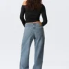 Weite, lockere Jeans mit niedriger Leibhöhe – Blue One – Mittelblau Weite, lockere Jeans mit niedriger Leibhöhe – Blue One – Mittelblau