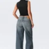 Weite Low-Rise-Jeans mit weitem Bein – Redondo Blue – Mittelblau Weite Low-Rise-Jeans mit weitem Bein – Redondo Blue – Mittelblau