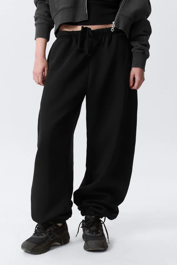 Weite, schwere Jogginghose – Schwarz Weite, schwere Jogginghose – Schwarz
