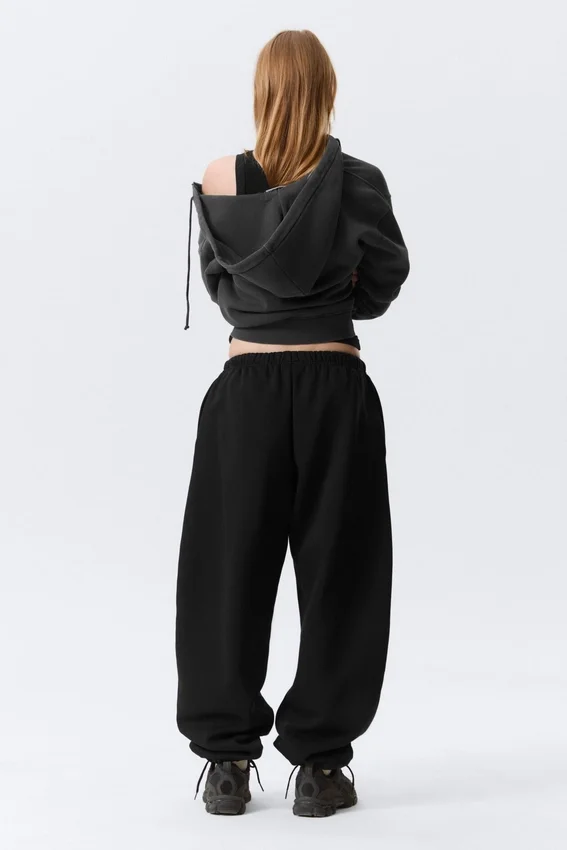 Weite, schwere Jogginghose – Schwarz Weite, schwere Jogginghose – Schwarz