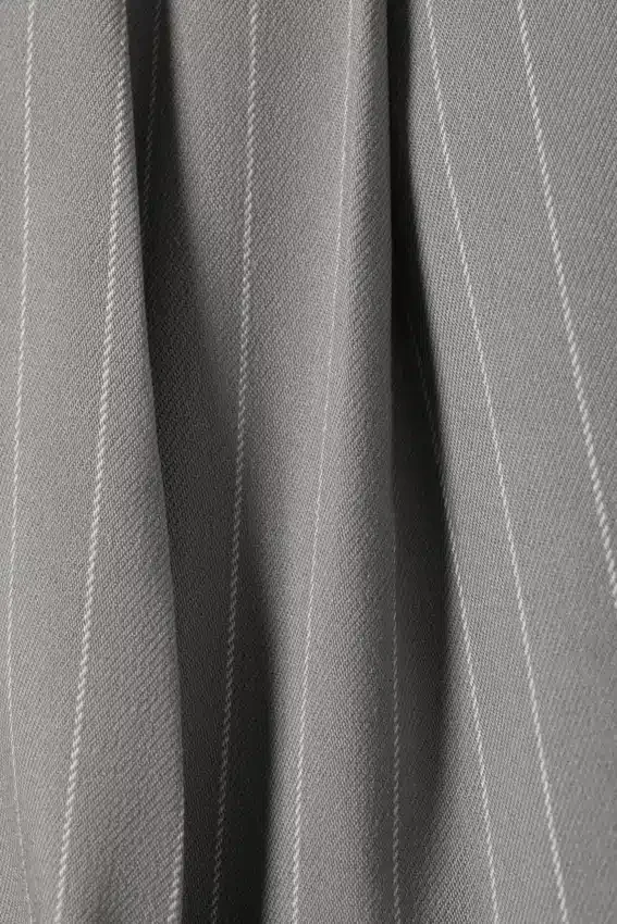 Weithose – grau gestreift Weithose – grau gestreift