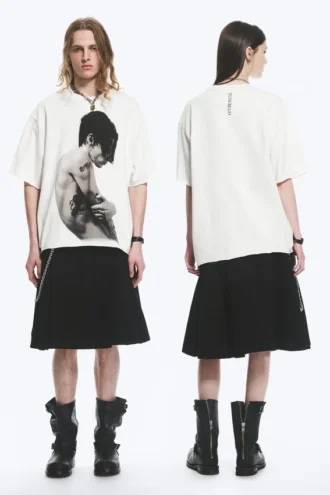 Yungblud Oversize-T-Shirt mit Print – Off-White Yungblud Oversize-T-Shirt mit Print – Off-White